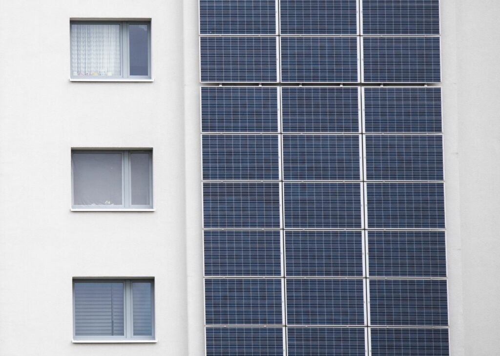 Branchenverband meldet 184.000 neue Solaranlagen für 2020