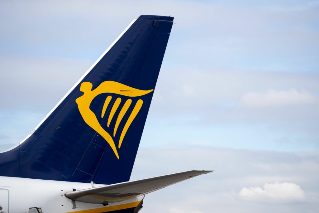«Impfen und los»: Ryanair zieht umstrittene Werbung zurück