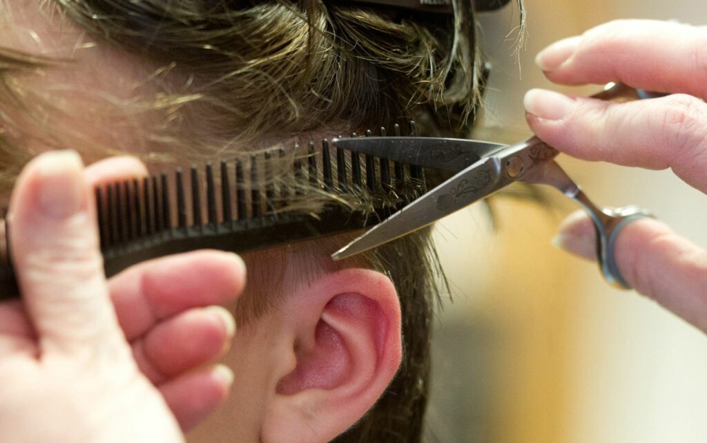 Friseure können sich kaum retten vor Kundenanfragen