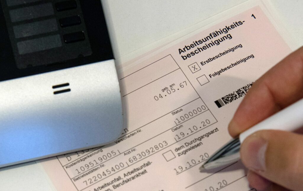 Pflegekräfte am meisten wegen Corona krankgeschrieben
