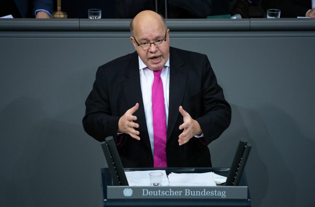 Vor Wirtschaftsgipfel Ausbau der Finanzhilfen gefordert