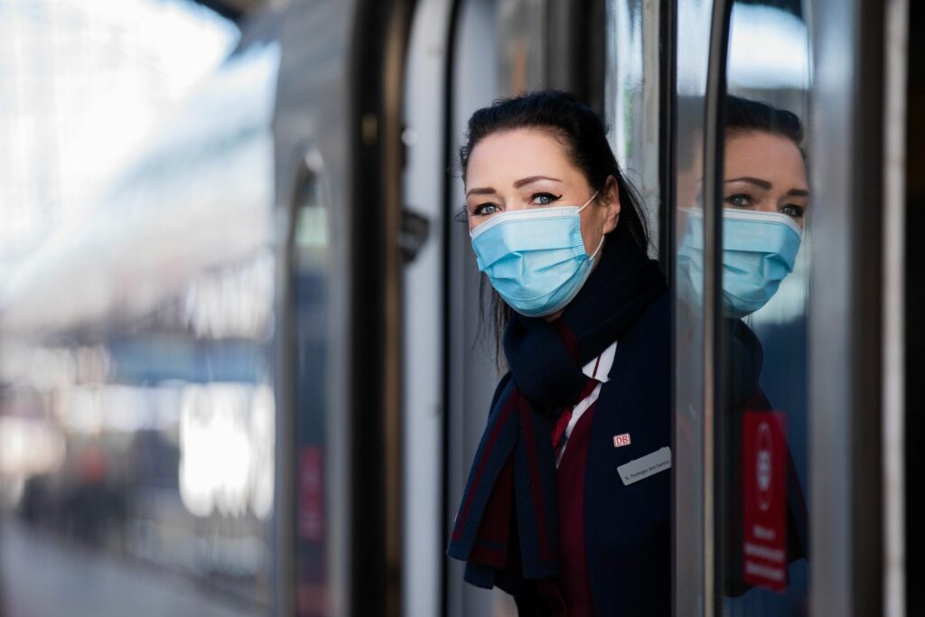Fliegendes Personal bei Bahn willkommen