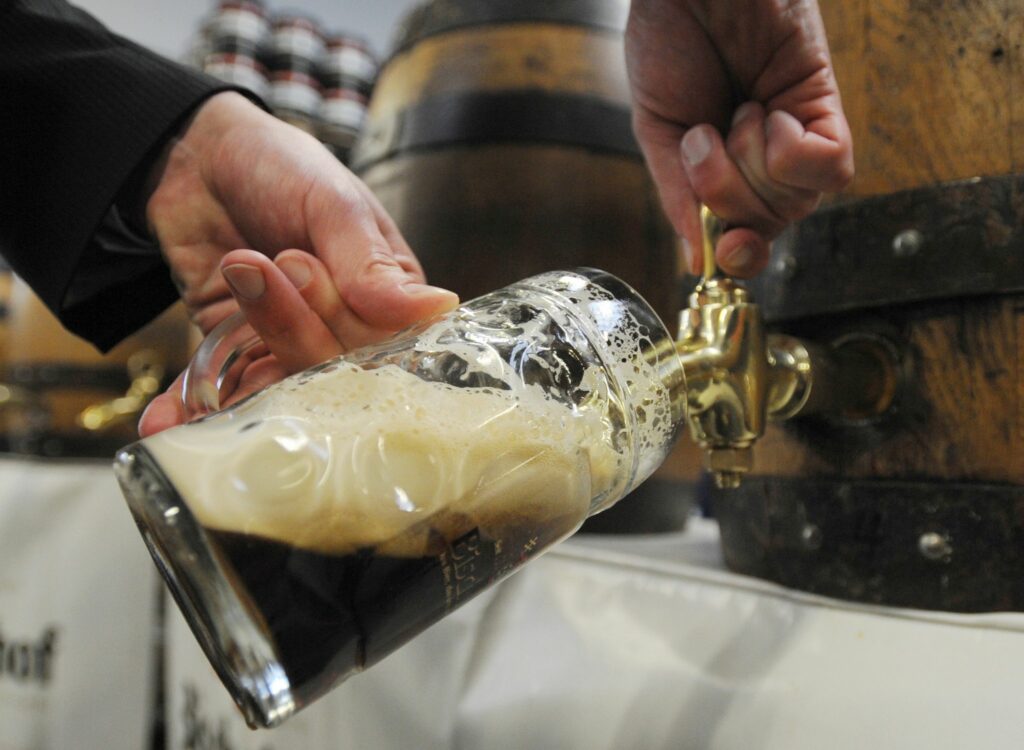 Brauer bekommen Kosten für verdorbenes Bier ersetzt