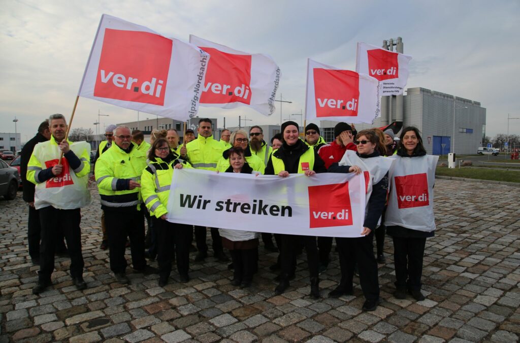 Verdi: Warnstreiks an Flughäfen haben begonnen