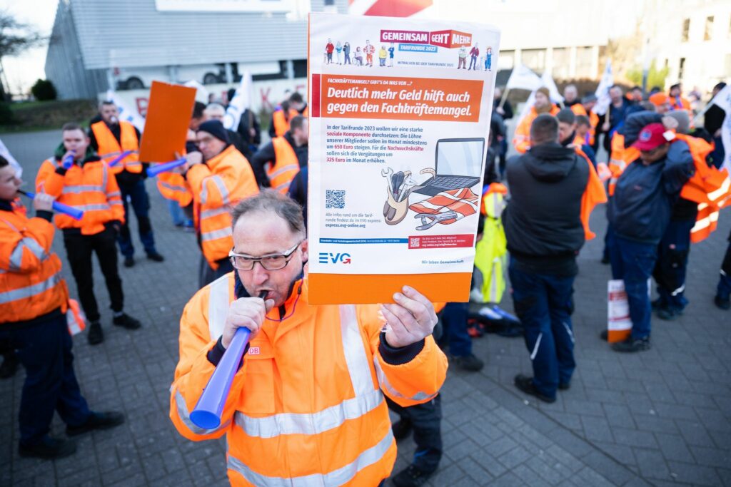 Im Bahn-Tarifstreit stehen die Signale auf Eskalation