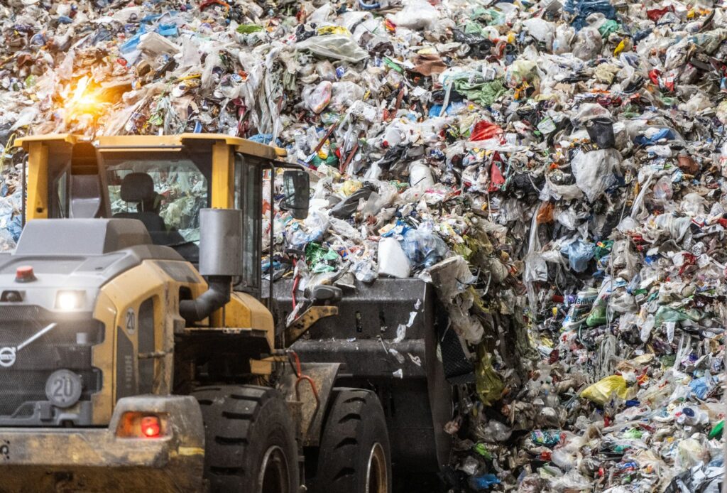 Müllbeseitigung: Hersteller sollen Kosten künftig mitzahlen