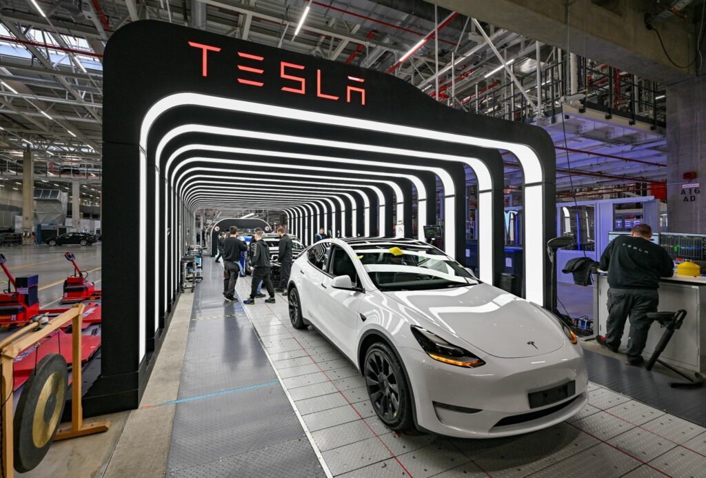 Tesla produziert in Grünheide 5000 Autos wöchentlich