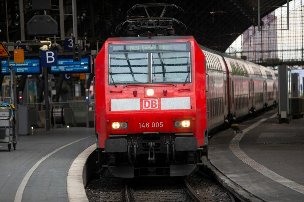 Bahn und EVG verhandeln weiter – Abschluss erscheint möglich