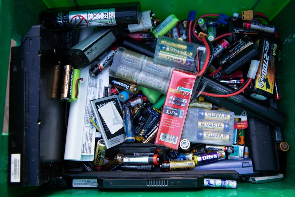 Abfallbranche: Brandgefahr durch falsch entsorgte Batterien