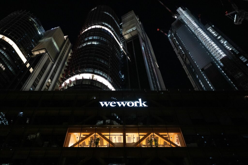 Büroraum-Anbieter WeWork räumt Zweifel an Fortbestand ein