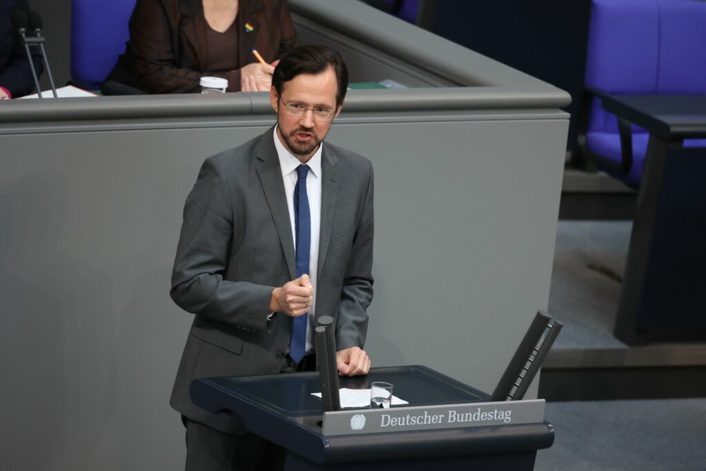 SPD-Fraktionsvize beharrt auf Industriestrompreis