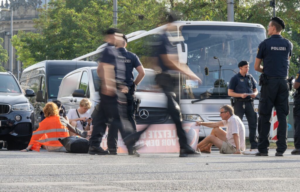 Klimaaktivisten legen Münchens Verkehr teilweise lahm