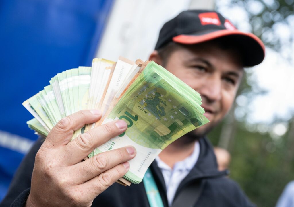 Streikende Fahrer hoffen auf Geld und Dominoeffekt
