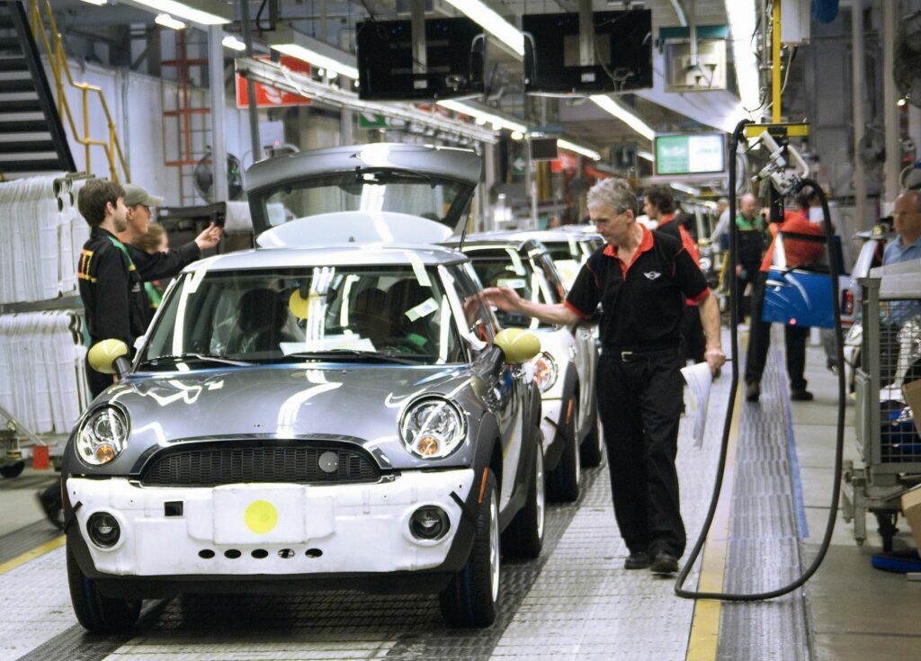 London drückt aufs E-Tempo: Neue Mini-Modelle für Oxford