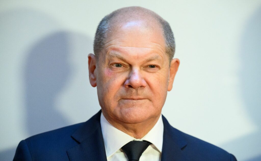 Scholz sichert Ländern bei Häfen Unterstützung zu
