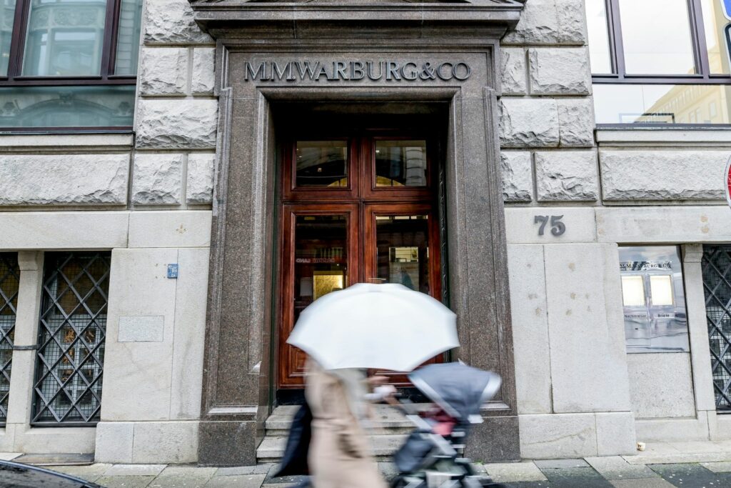 Cum-Ex-Prozess gegen Hamburger Bankier Olearius beginnt