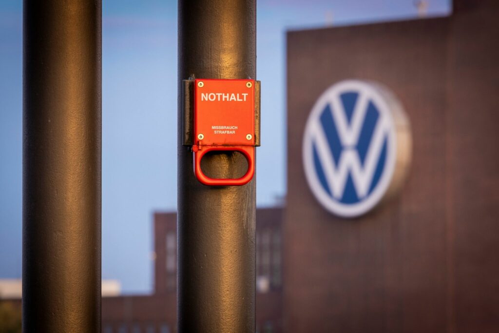 VW: IT-Fehler behoben – Produktion läuft wieder an