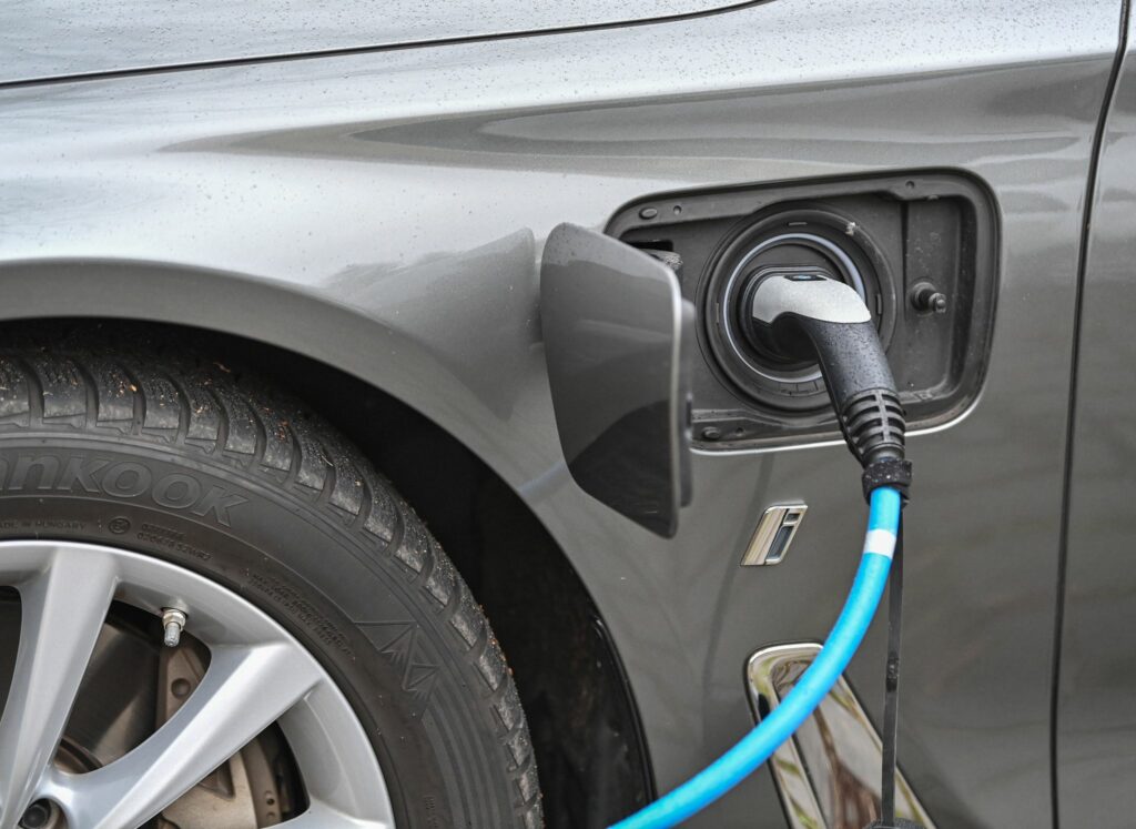 Studie: BMW und Mercedes hängen chinesische Konkurrenten ab
