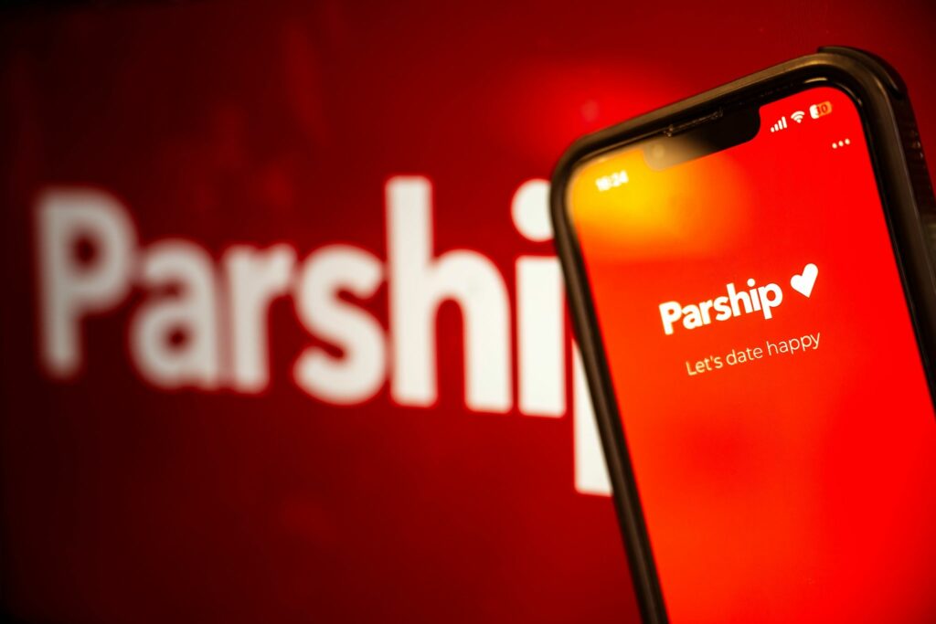 Frühere Kündigungsregel bei Parship teilweise unwirksam