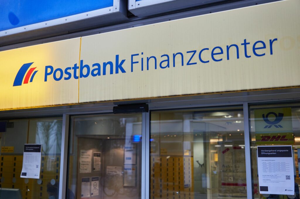 Verbraucherzentrale: Filialabbau bei Postbank blanker Hohn