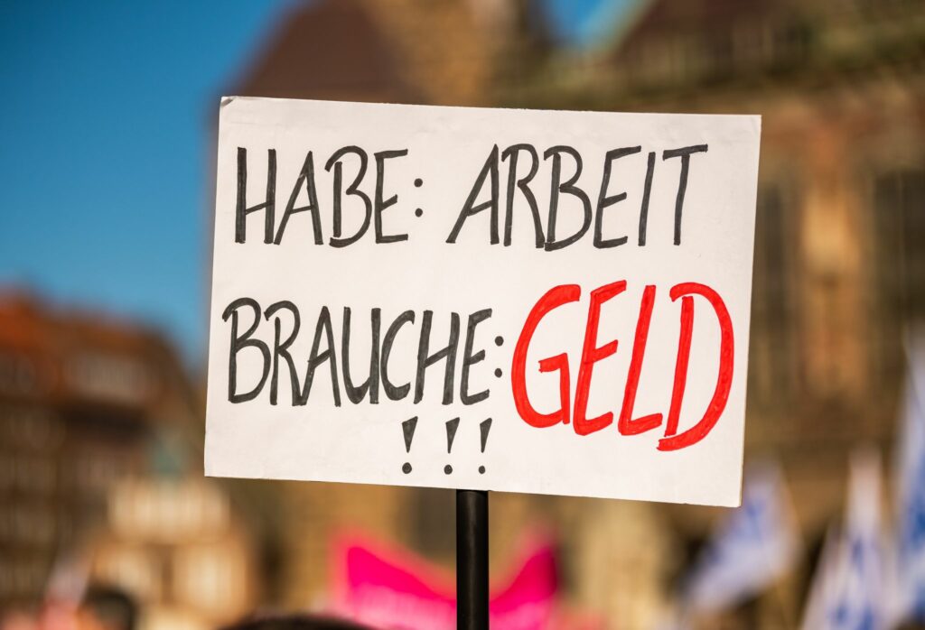 Tarifflucht: Massive Folgen für Staat und Beschäftigte