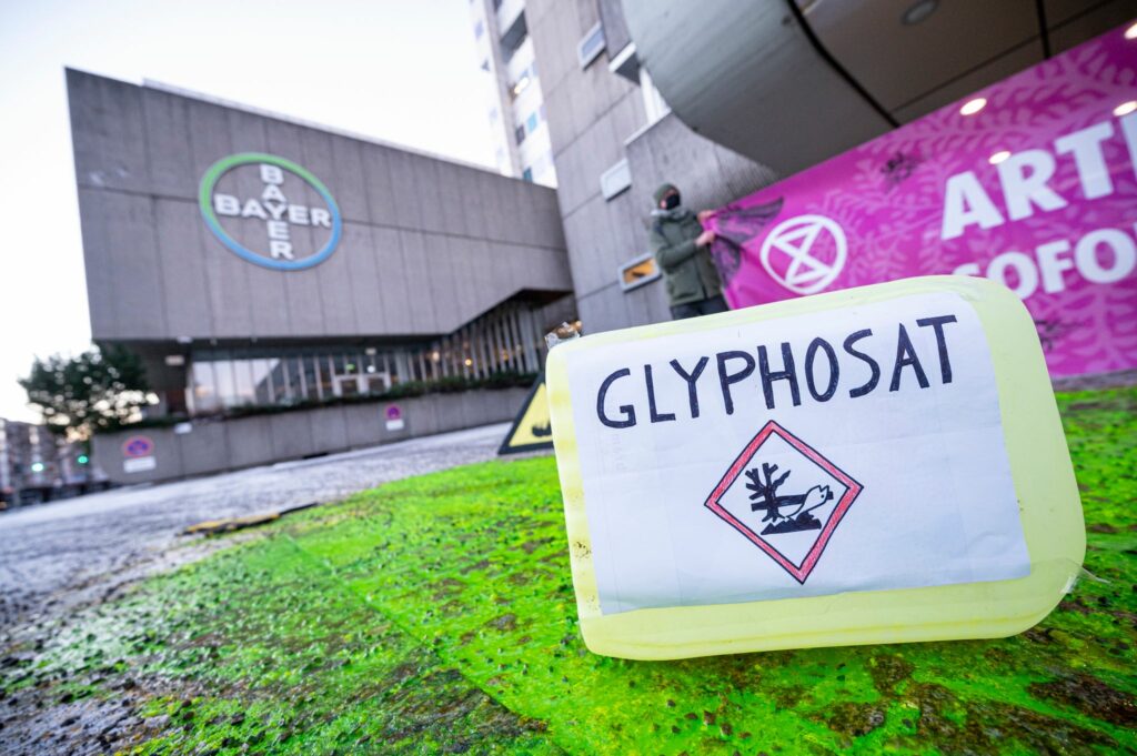Zehn weitere Jahre – Was es mit Glyphosat auf sich hat