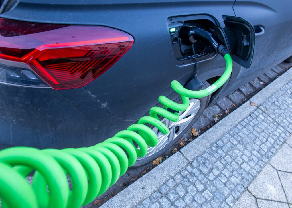 Förderung für E-Autos endet Sonntag um Mitternacht