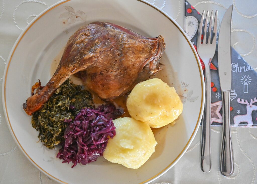 Festtagsbraten durch Vogelgrippe-Anstieg nicht in Gefahr