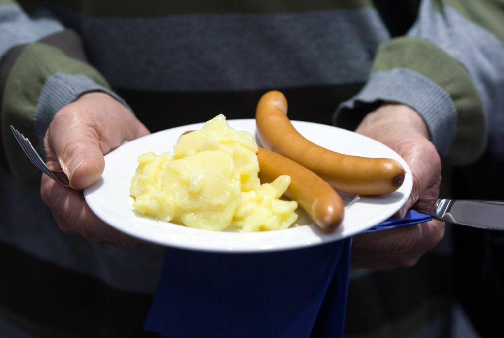 Kartoffelsalat mit Würstchen erneut teurer als im Vorjahr
