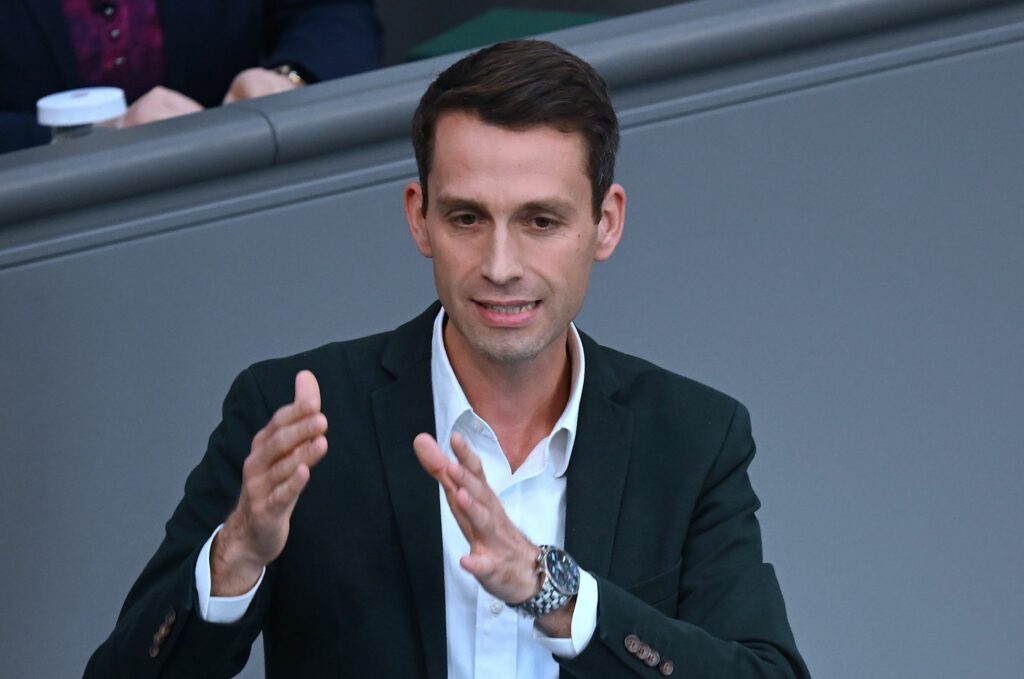 Grünen-Politiker Audretsch: Bürgergeld-Sanktionen prüfen