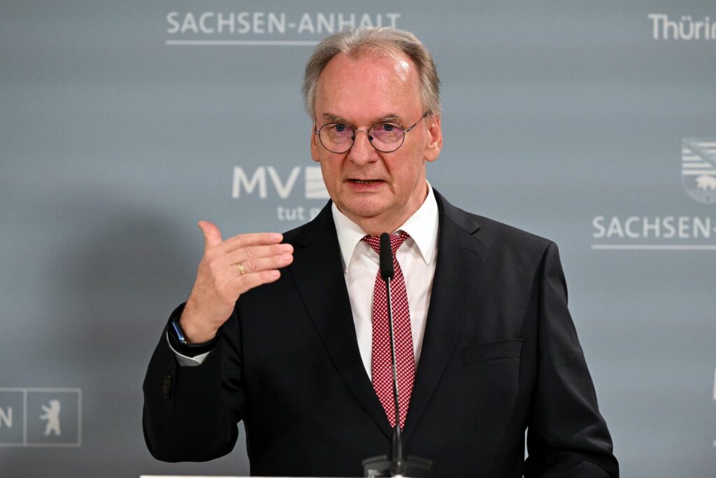 Haseloff fordert Kanzleramtsgespräche mit Bauern