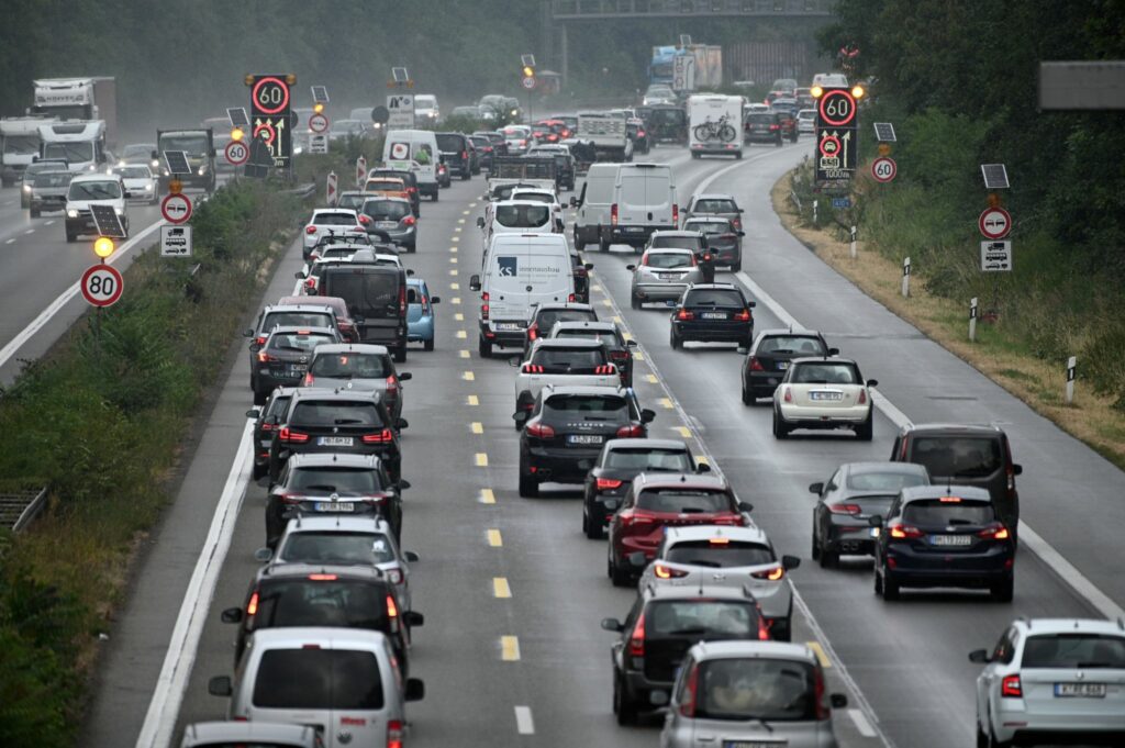 Umfrage: Mehrheit will Auto unter 30.000 Euro