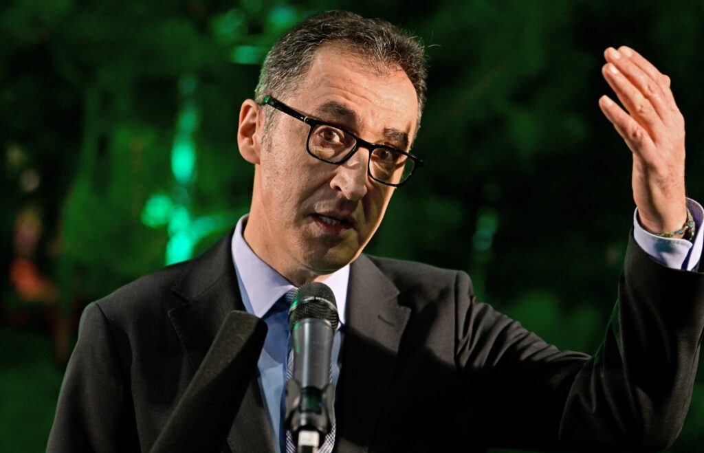 Özdemir: Gesicherte Ernährung Beitrag für den Frieden