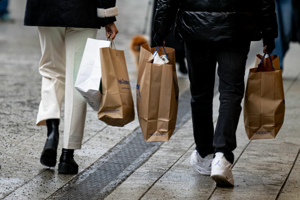 Einzelhandel setzt 2023 real 3,3 Prozent weniger um