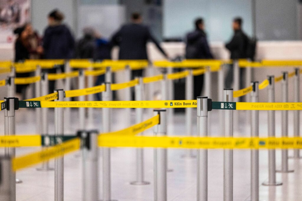 Weiterhin weniger Flugpassagiere als vor Corona