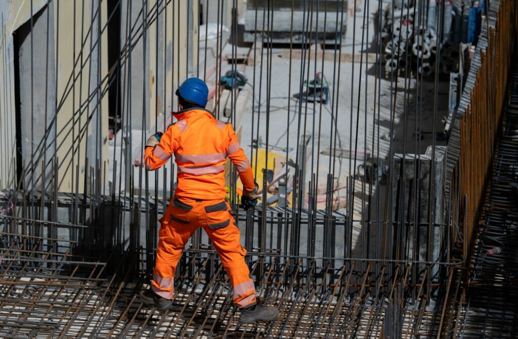 Tarifverdienste bleiben weiter hinter Inflation zurück