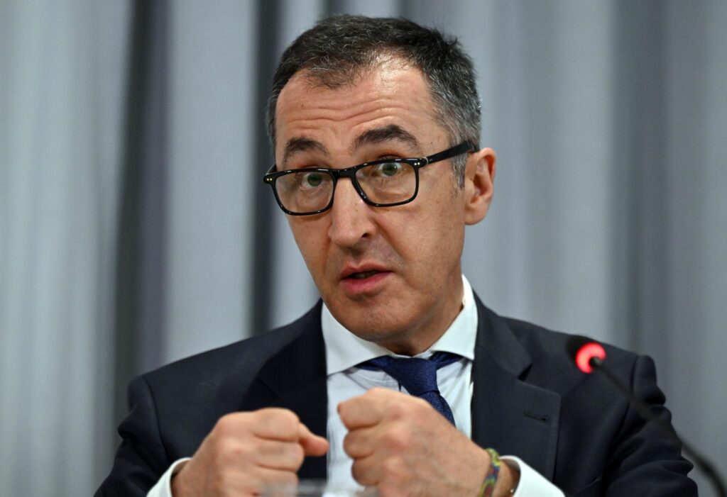 Özdemir: Gespräche über Entlastungen für Bauern laufen