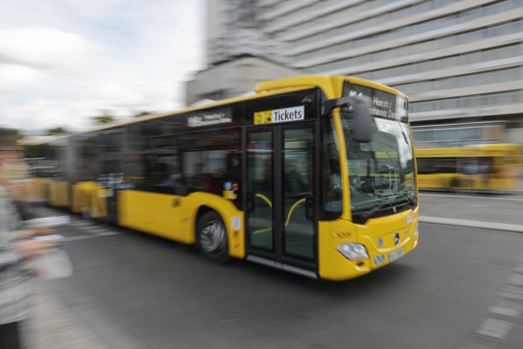 Kritik aus Bayern am Berliner 29-Euro-Ticket