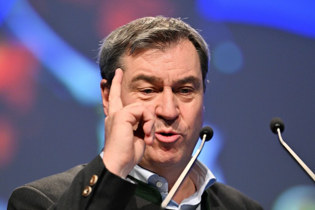 Söder will Verbrenner-Aus ab 2035 stoppen
