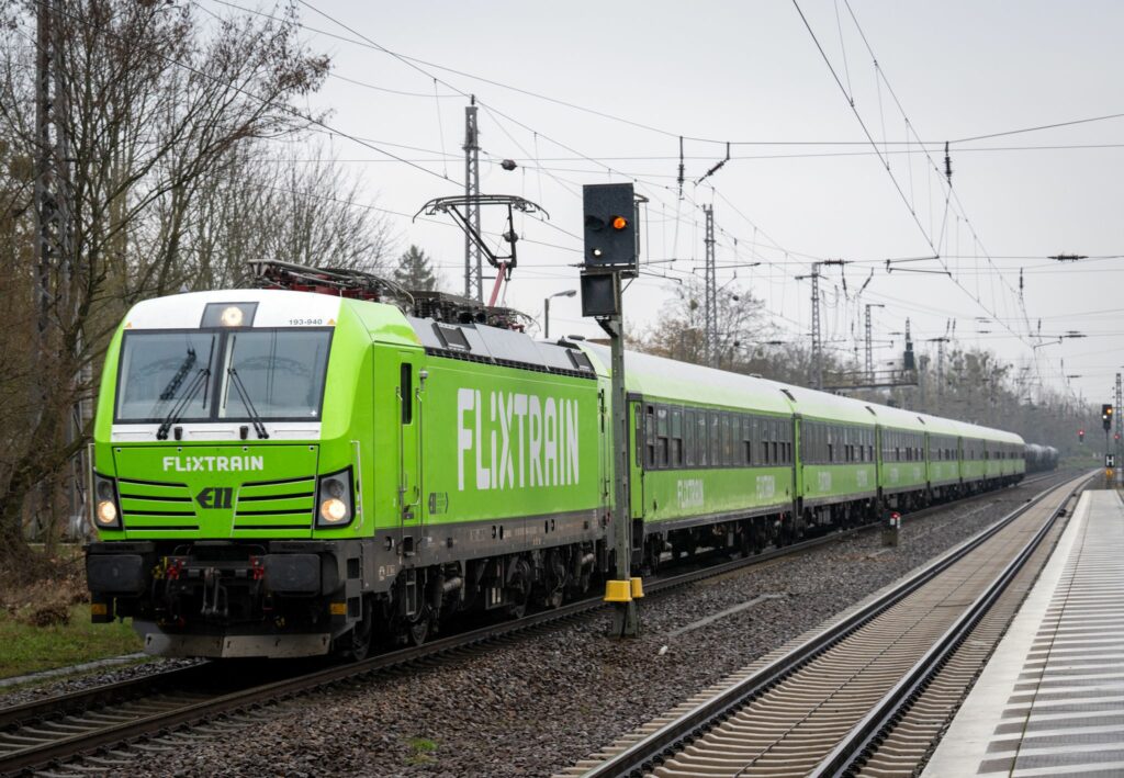 Mehr Verbindungen – Flixtrain baut Fernzug-Angebot aus