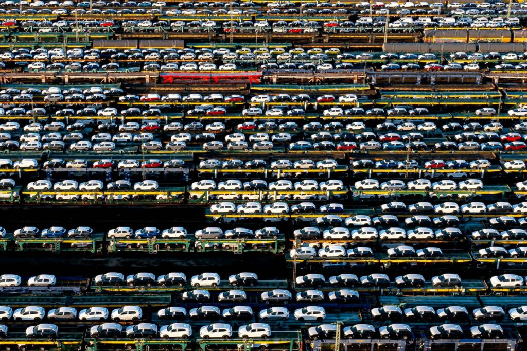 Studie: Deutsche Autokonzerne mit Dämpfer zu Jahresbeginn
