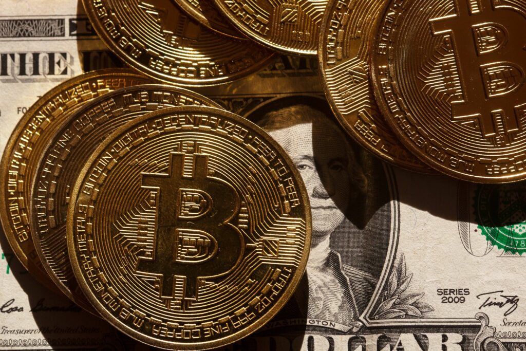Bitcoin steigt vorübergehend über 85.000 US-Dollar