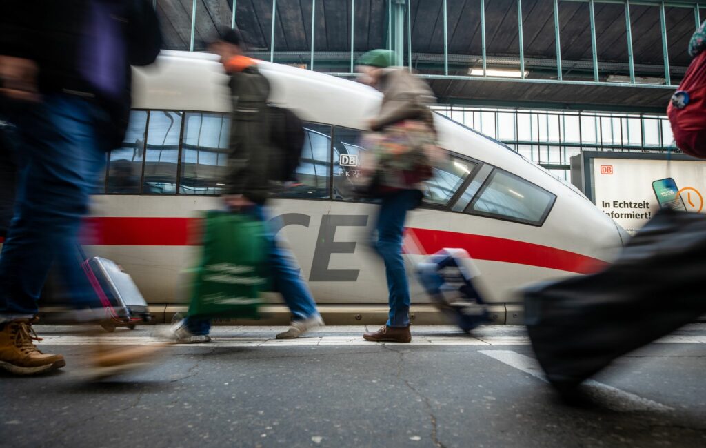 Mehr als zwei Millionen Bahn-Fahrgäste über Ostern