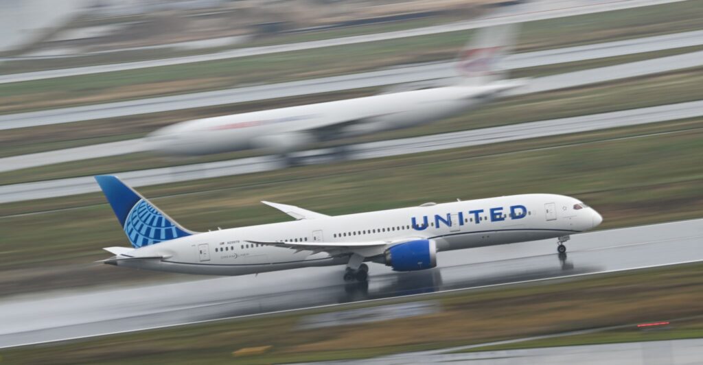 United Airlines mit zwei Prognosen wegen Rezessionsangst
