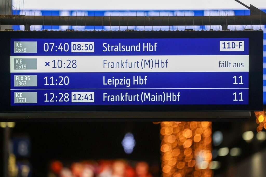 Deutsche Bahn will besser über Störungen informieren