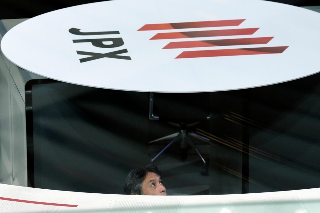 Börse in Tokio bricht ein