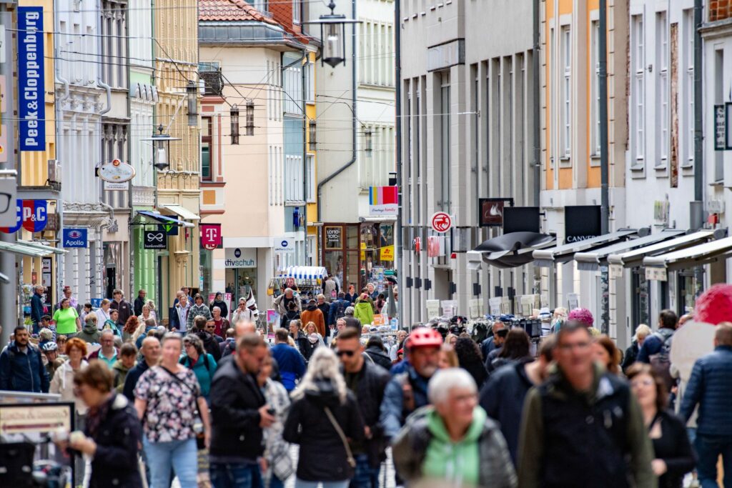 Ostdeutsche gehen häufiger in die Innenstadt