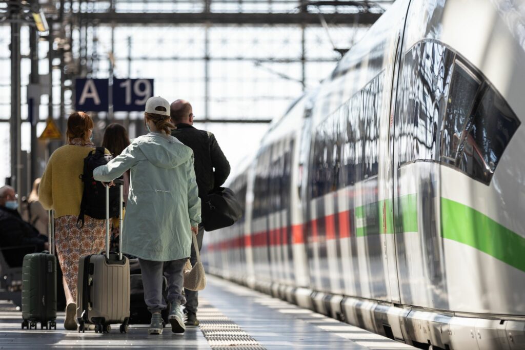 Hohe Auslastung auf der Schiene: Osterverkehr startet