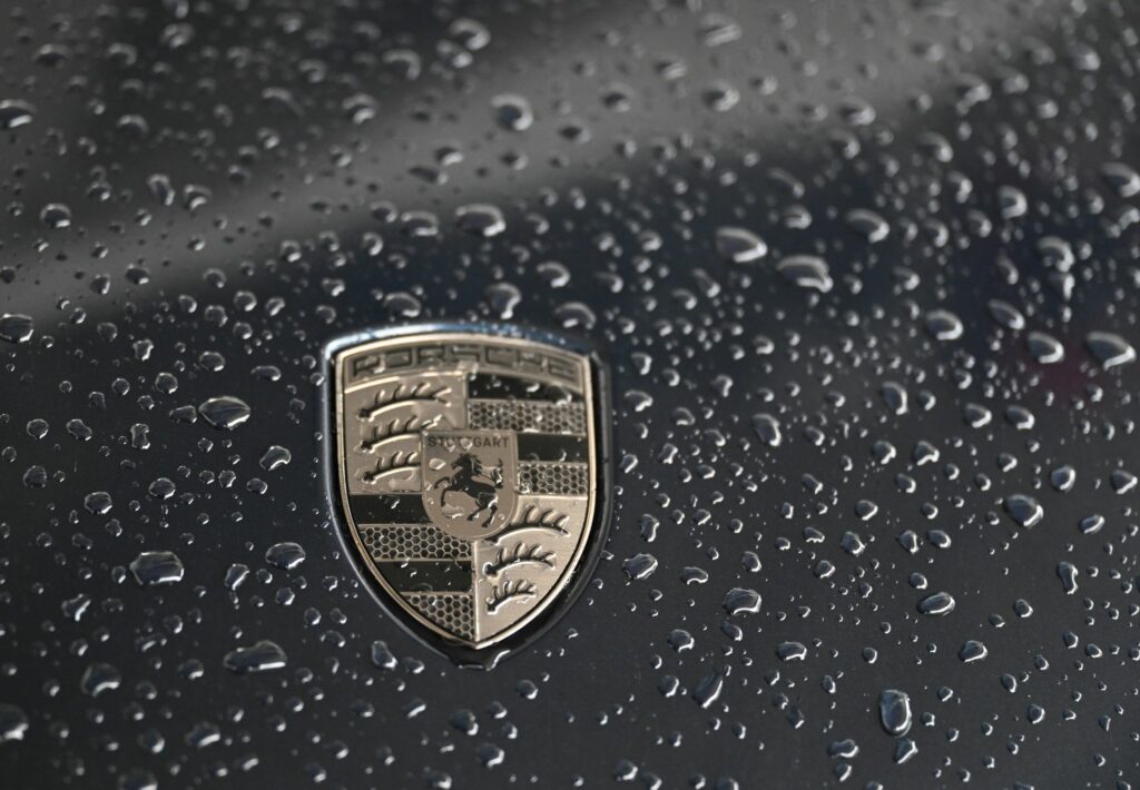 Porsche verkauft zu Jahresbeginn weniger Autos