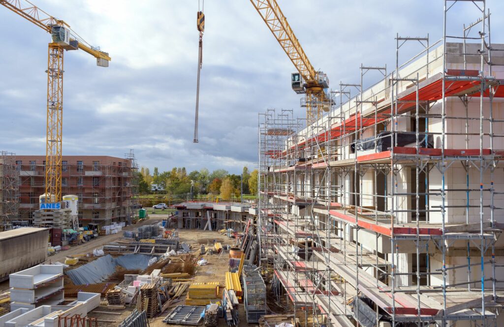 Branche für einfacheres Bauen gegen die Wohnungsnot
